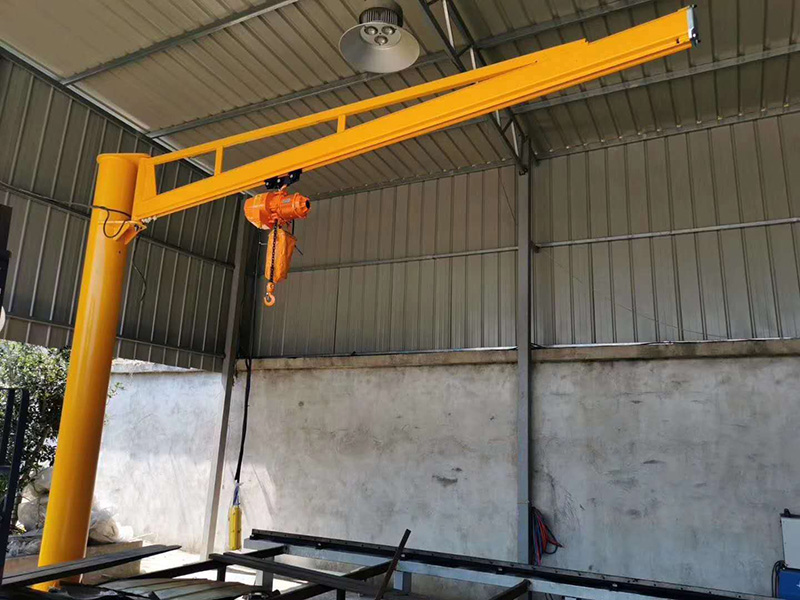 壁行式懸臂起重機(jī)有哪些特點(diǎn)？